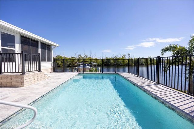 17731 Canal Cove CT, Fort Myers Beach, FL 33931