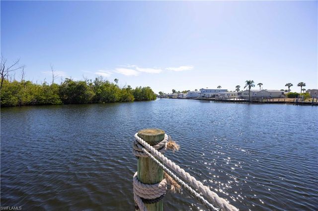 17731 Canal Cove CT, Fort Myers Beach, FL 33931