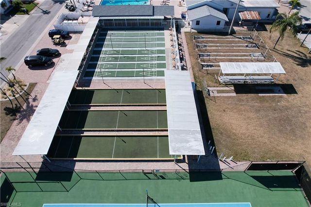 17731 Canal Cove CT, Fort Myers Beach, FL 33931