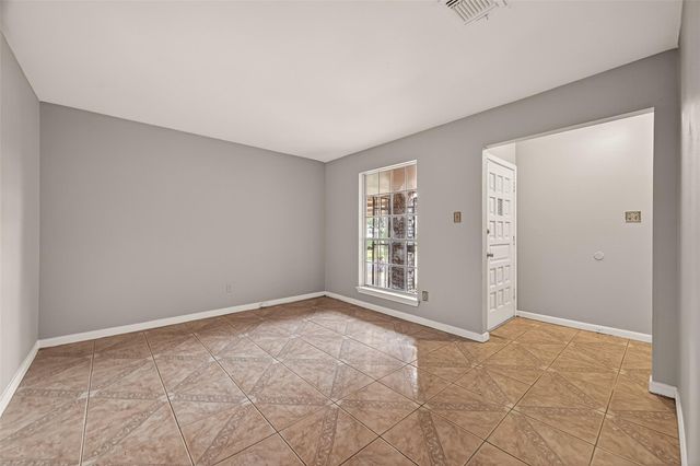 10607 Bainbridge Street, Houston, TX 77016