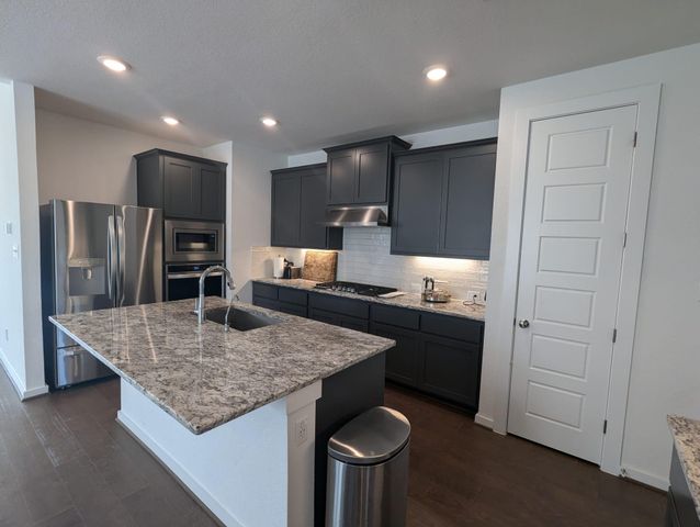 4332 Chapel Hill ST, Round Rock, TX 78665