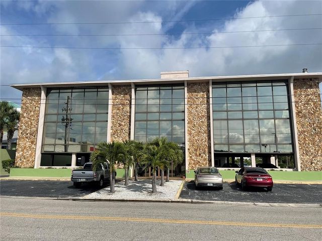 150 153RD AVE C, Madeira Beach, FL 33708