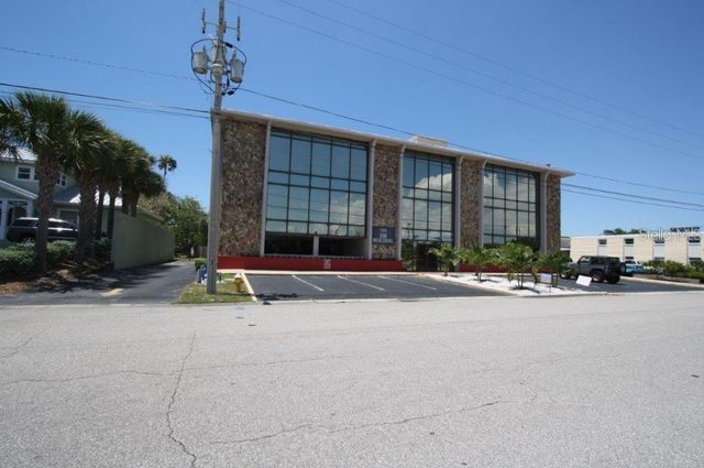 150 153RD AVE C, Madeira Beach, FL 33708