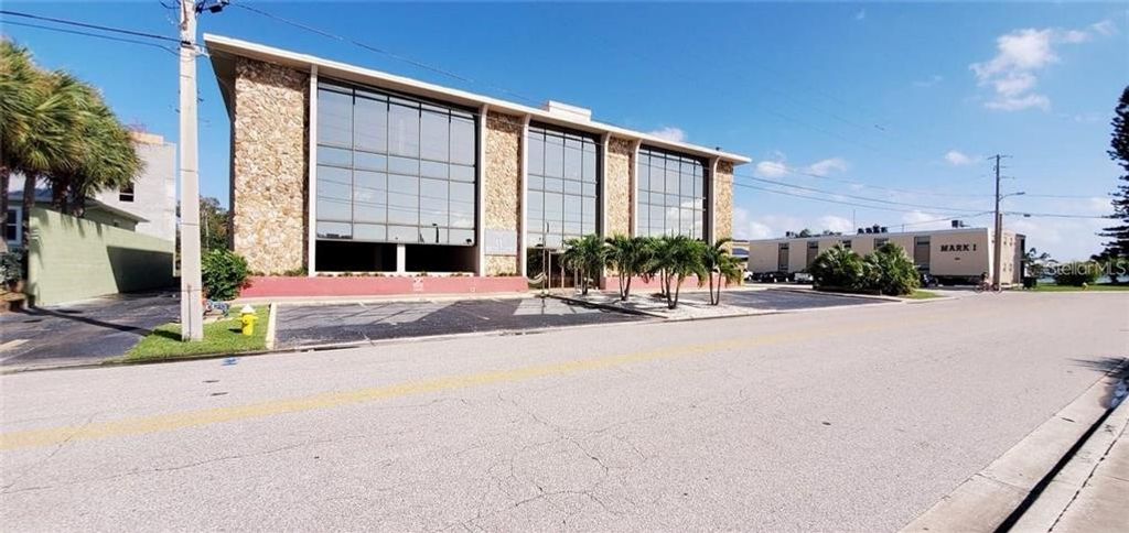 150 153RD AVE C, Madeira Beach, FL 33708