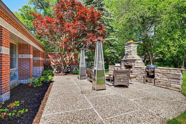 829 S Lincoln Street, Greenville, MI 48838