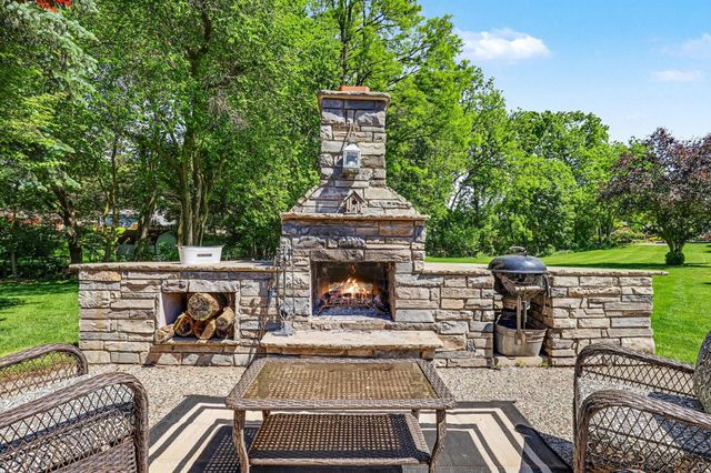 829 S Lincoln Street, Greenville, MI 48838