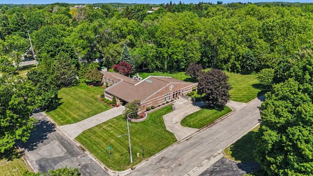 829 S Lincoln Street, Greenville, MI 48838
