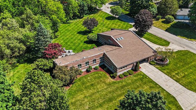 829 S Lincoln Street, Greenville, MI 48838