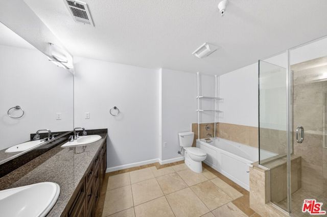 1026 S Oxford Avenue 302, Los Angeles, CA 90006