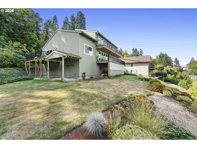 8716 Nw BAILEY St, Portland, OR 97231