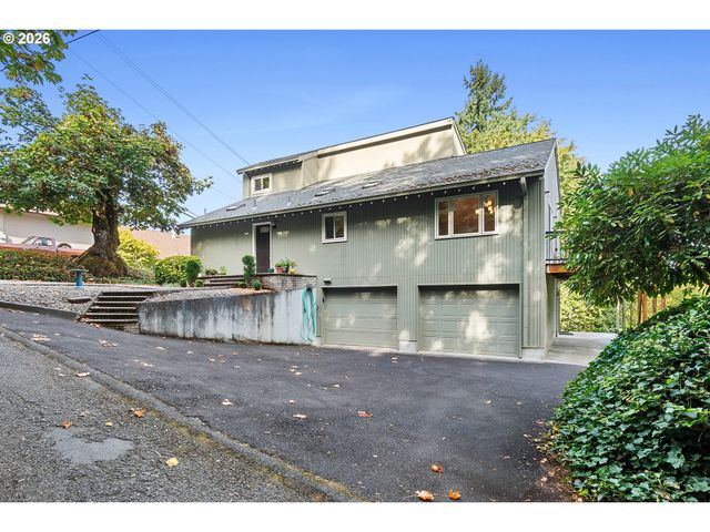 8716 Nw BAILEY St, Portland, OR 97231