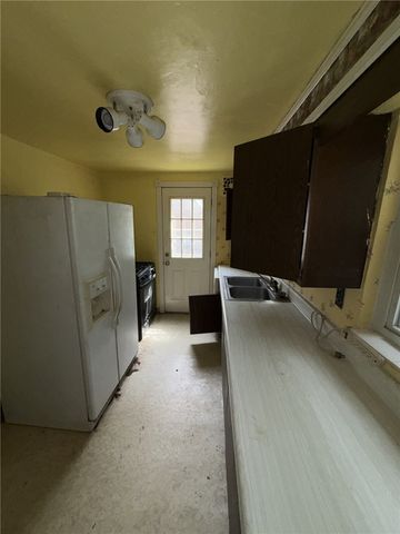 321 Lawnwood Avenue, Brentwood, PA 15227
