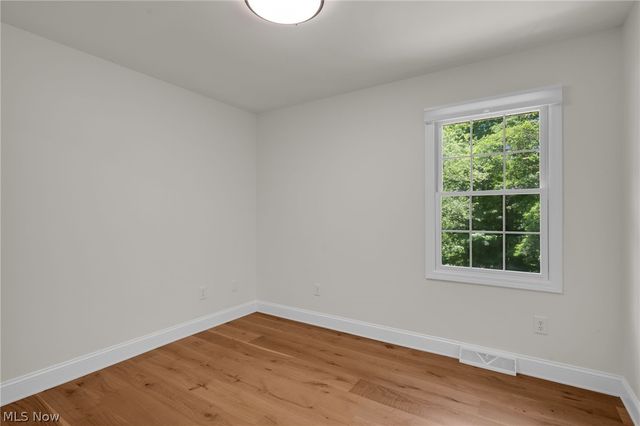 623 Bridgeview Avenue, Chester, WV 26034