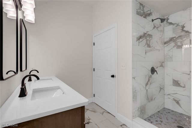 623 Bridgeview Avenue, Chester, WV 26034