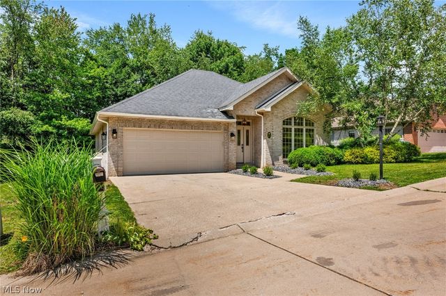 623 Bridgeview Avenue, Chester, WV 26034