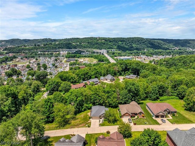 623 Bridgeview Avenue, Chester, WV 26034