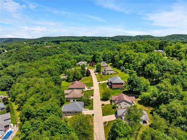 623 Bridgeview Avenue, Chester, WV 26034