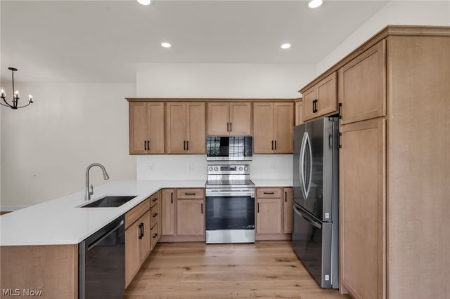 623 Bridgeview Avenue, Chester, WV 26034