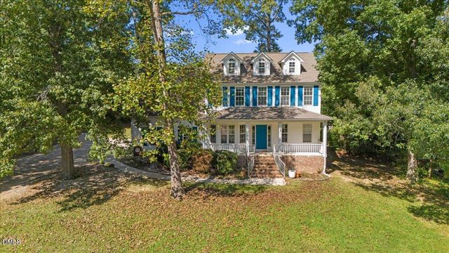 117 Lake Point Drive, Clayton, NC 27527