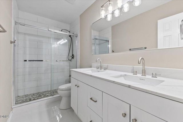 117 Lake Point Drive, Clayton, NC 27527