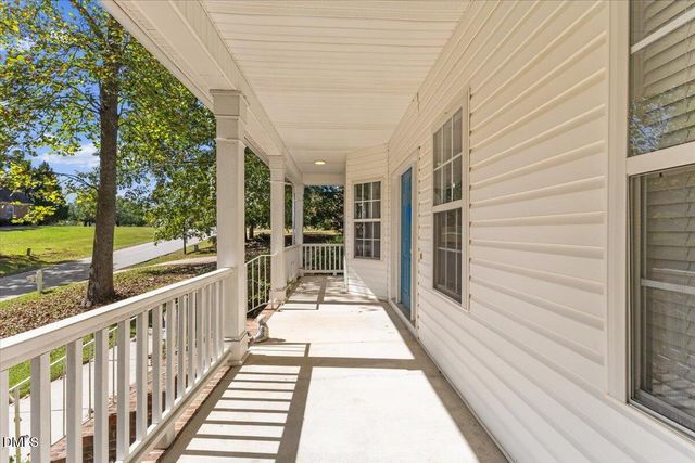 117 Lake Point Drive, Clayton, NC 27527