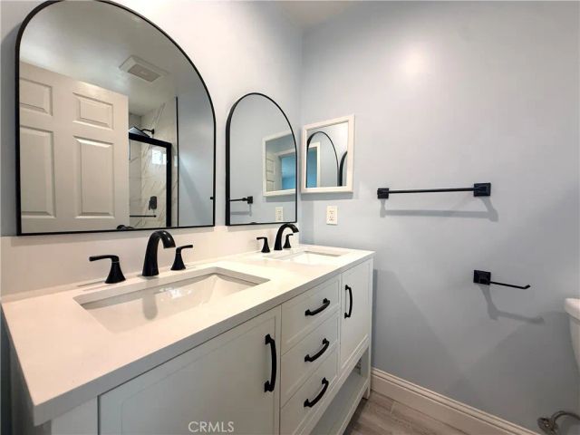1334 W 65th Street, Los Angeles, CA 90044