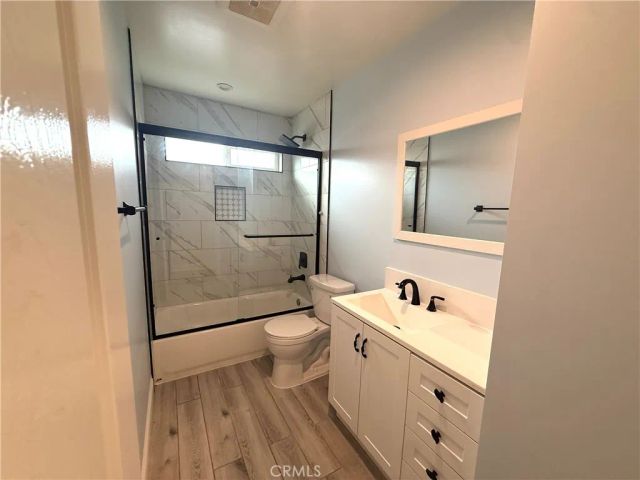 1334 W 65th Street, Los Angeles, CA 90044