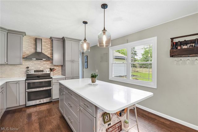 10773 Waterfall Road, Strongsville, OH 44149