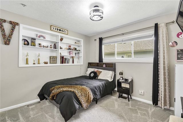 10773 Waterfall Road, Strongsville, OH 44149
