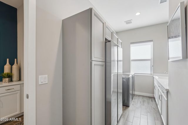 22822 N 97TH Drive, Peoria, AZ 85383