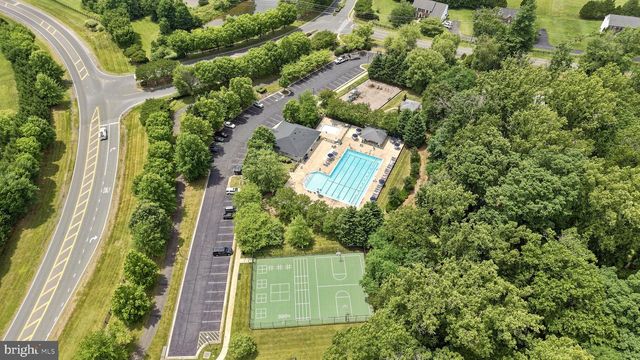4854 POINT RD, Warrenton, VA 20187