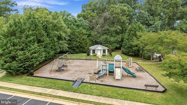 4854 POINT RD, Warrenton, VA 20187