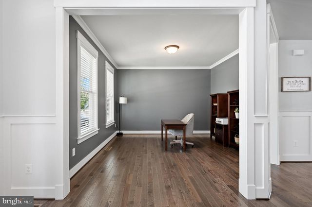 4854 POINT RD, Warrenton, VA 20187