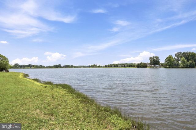4854 POINT RD, Warrenton, VA 20187