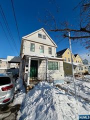 117 Court Avenue 2, Lyndhurst, NJ 07071