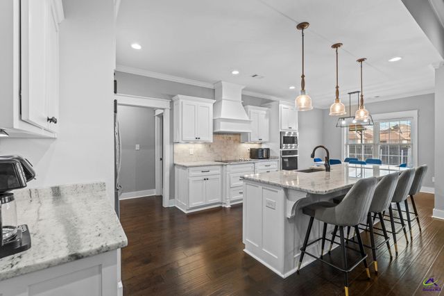 200 Perth Court, Warner Robins, GA 31088