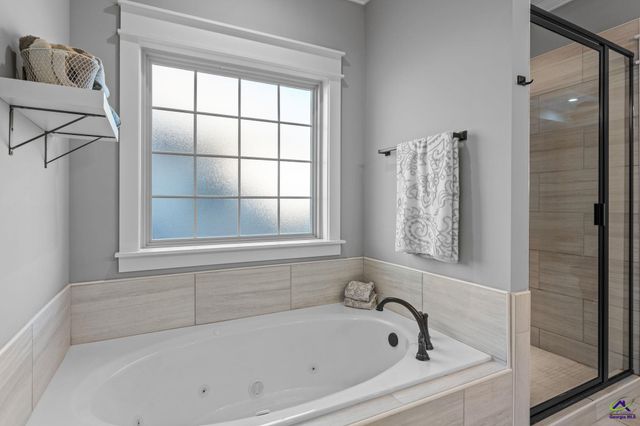 200 Perth Court, Warner Robins, GA 31088