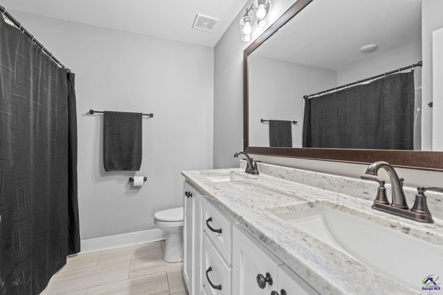 200 Perth Court, Warner Robins, GA 31088