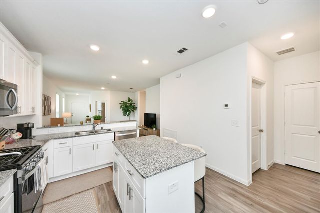 23663 Cranberry Grader Ln, Hockley, TX 77447