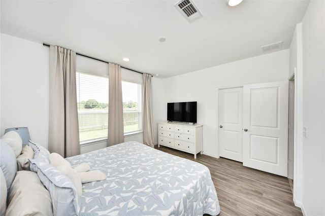 23663 Cranberry Grader Ln, Hockley, TX 77447