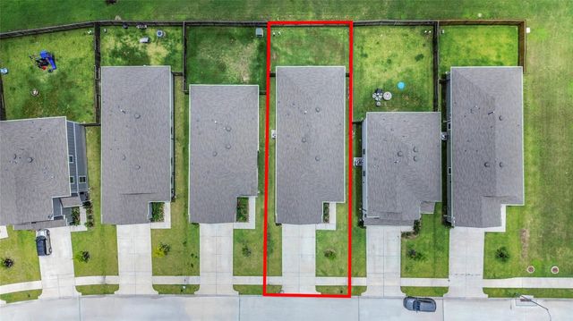 23663 Cranberry Grader Ln, Hockley, TX 77447