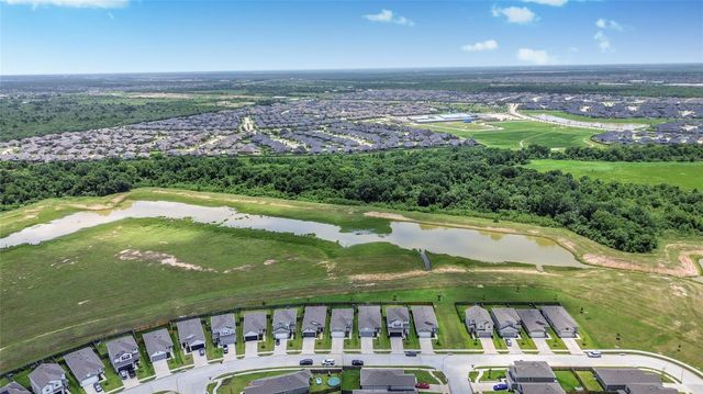 23663 Cranberry Grader Ln, Hockley, TX 77447