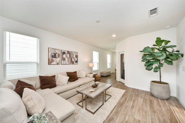 23663 Cranberry Grader Ln, Hockley, TX 77447