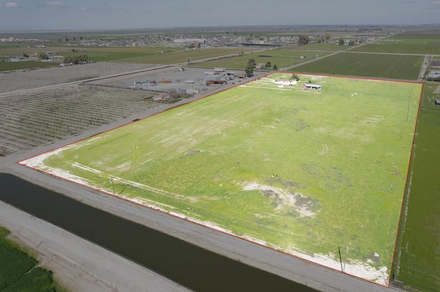 4962 Rd 42, Alpaugh, CA 93201