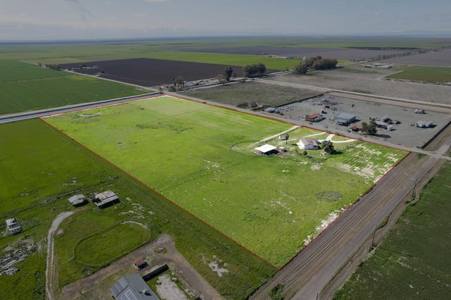 4962 Rd 42, Alpaugh, CA 93201