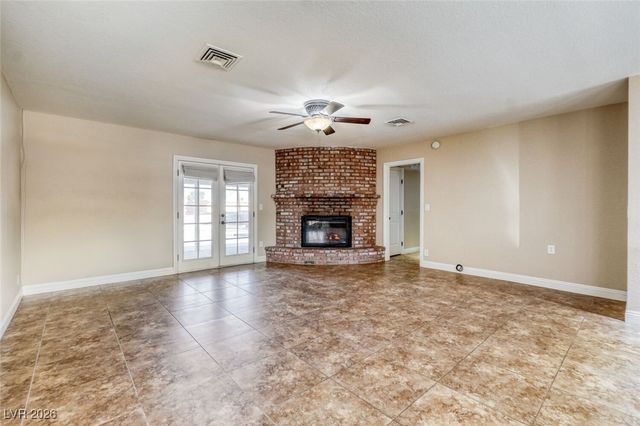 3138 Redwood Street, Las Vegas, NV 89146