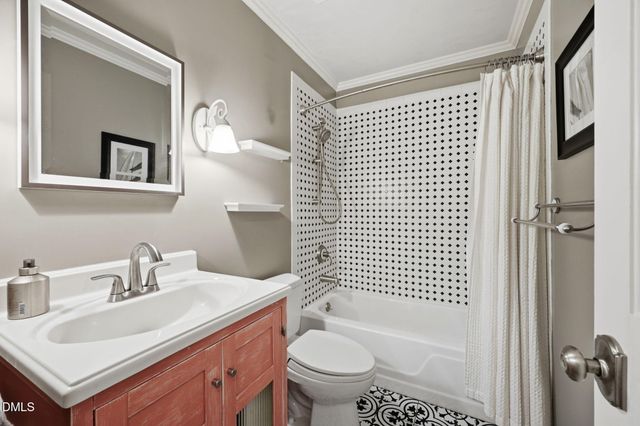 8704 Danbury Circle, Raleigh, NC 27613