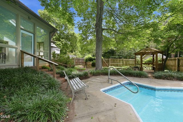 8704 Danbury Circle, Raleigh, NC 27613