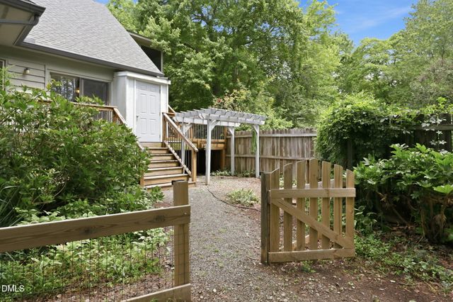 8704 Danbury Circle, Raleigh, NC 27613