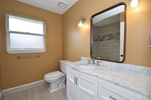 40 KASHMIR TRAIL, Palm Coast, FL 32164